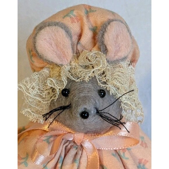 Handmade Granny Mouse Doll Grandma Cloth Cottage Country Core Lace Vtg 5" Tiny - Picture 3 of 14